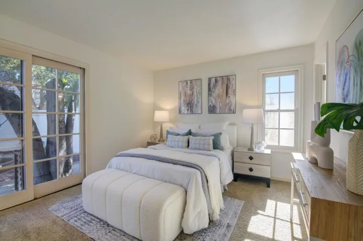 903 Paradise Way, Palo Alto, California 94306