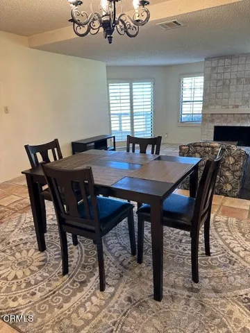 Dining 2