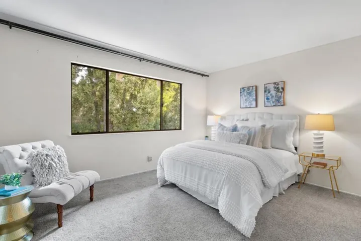 14333 Saratoga Avenue 12, Saratoga, California 95070