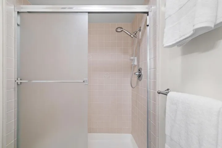14333 Saratoga Avenue 12, Saratoga, California 95070