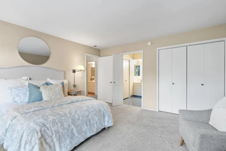 14333 Saratoga Avenue 12, Saratoga, California 95070