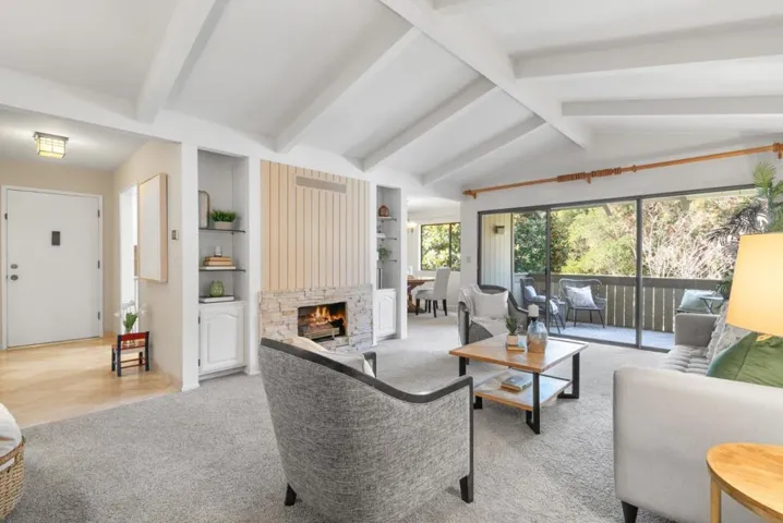 14333 Saratoga Avenue 12, Saratoga, California 95070