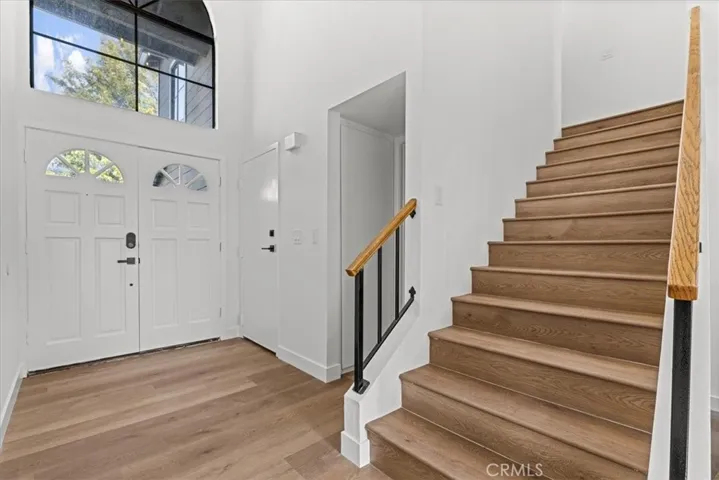 14200 Foothill Boulevard 8, Sylmar, California 91342
