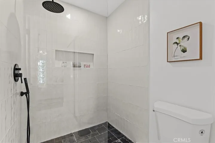 14200 Foothill Boulevard 8, Sylmar, California 91342