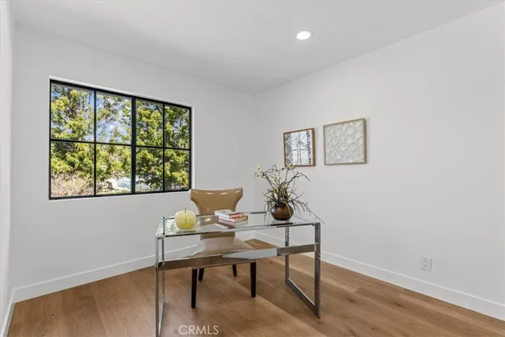 14200 Foothill Boulevard 8, Sylmar, California 91342