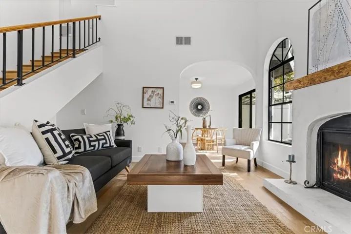 14200 Foothill Boulevard 8, Sylmar, California 91342