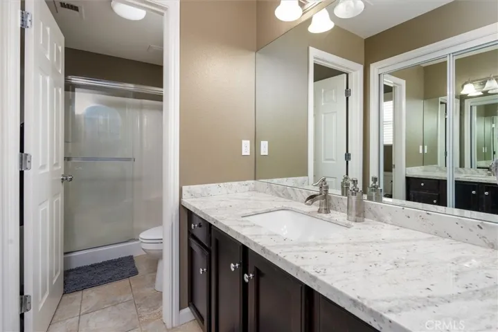 1553 North Sanders Avenue, Clovis, California 93619