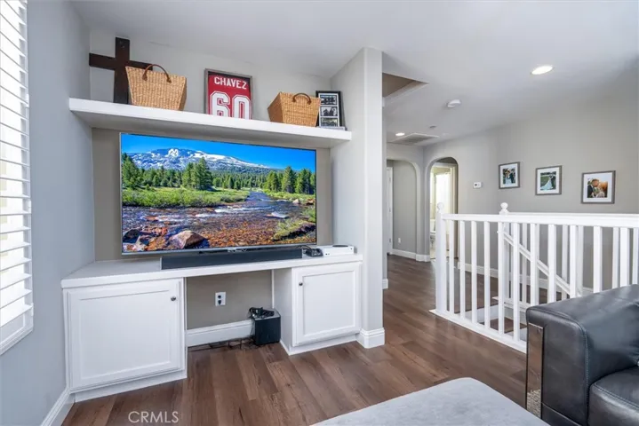1553 North Sanders Avenue, Clovis, California 93619