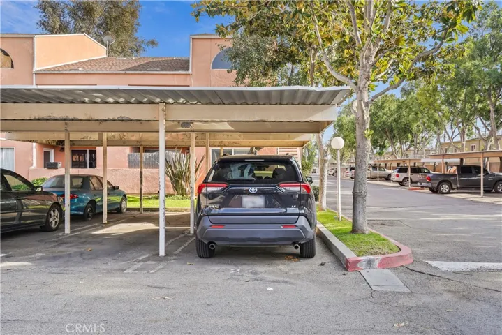 2 car tandem parking # 270 & 271