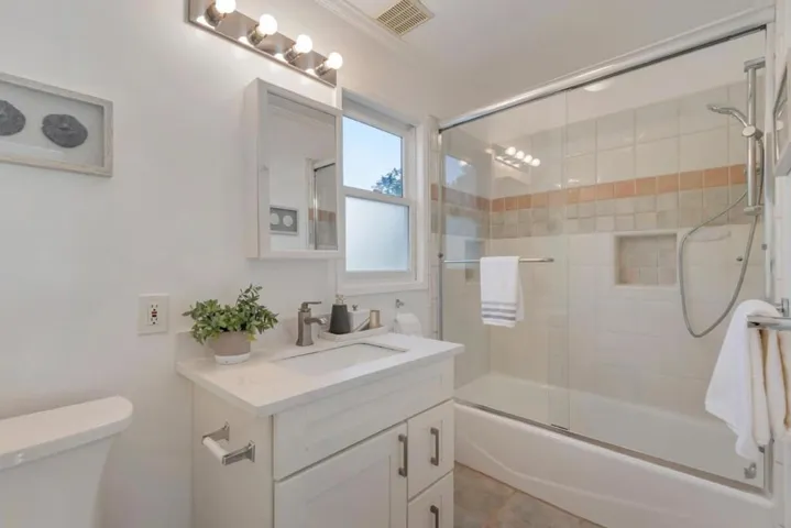 450 W Charleston Road, Palo Alto, California 94306