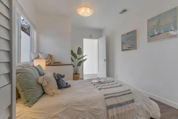 450 W Charleston Road, Palo Alto, California 94306