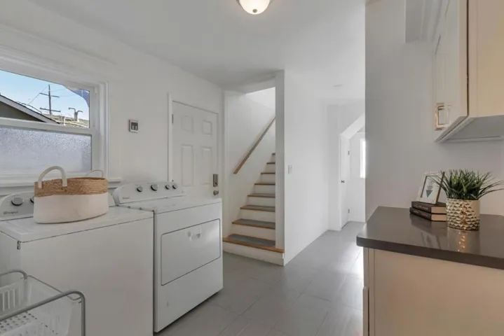 450 W Charleston Road, Palo Alto, California 94306