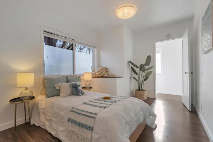 450 W Charleston Road, Palo Alto, California 94306