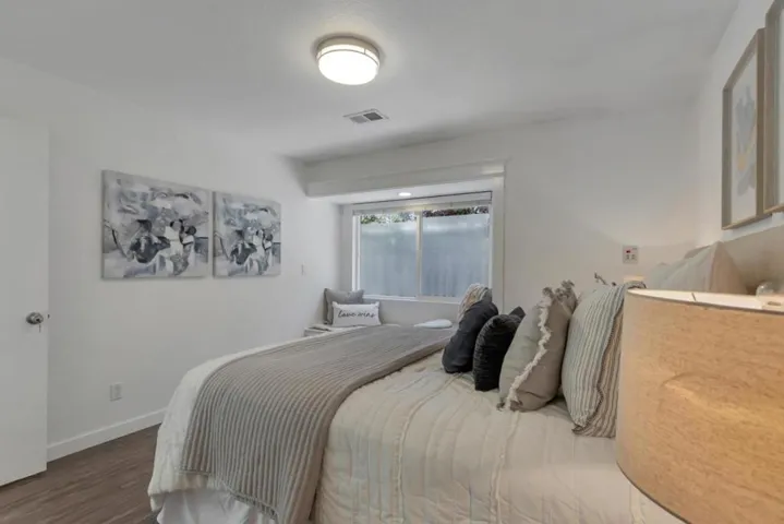 450 W Charleston Road, Palo Alto, California 94306