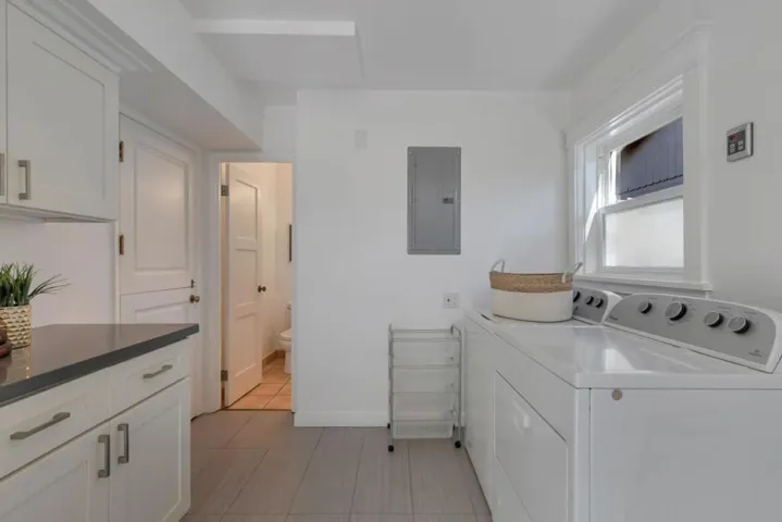 450 W Charleston Road, Palo Alto, California 94306