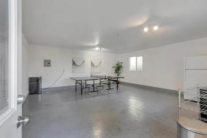 450 W Charleston Road, Palo Alto, California 94306