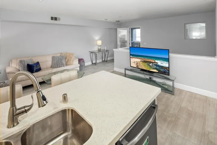 3464 Sandcastle Lane, Point Loma, California 92110
