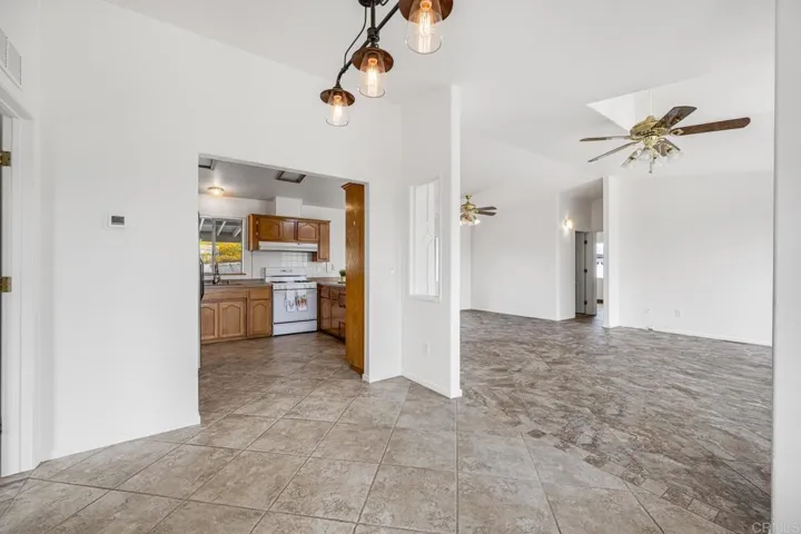 2144 Lake Morena Drive, Campo, California 91906
