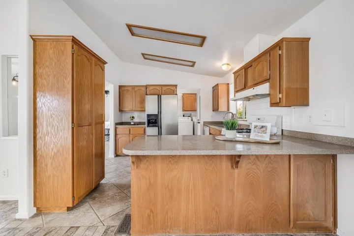 2144 Lake Morena Drive, Campo, California 91906