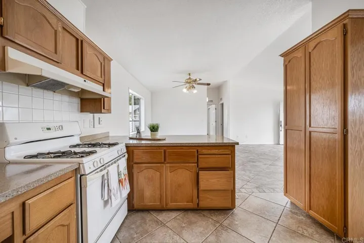 2144 Lake Morena Drive, Campo, California 91906