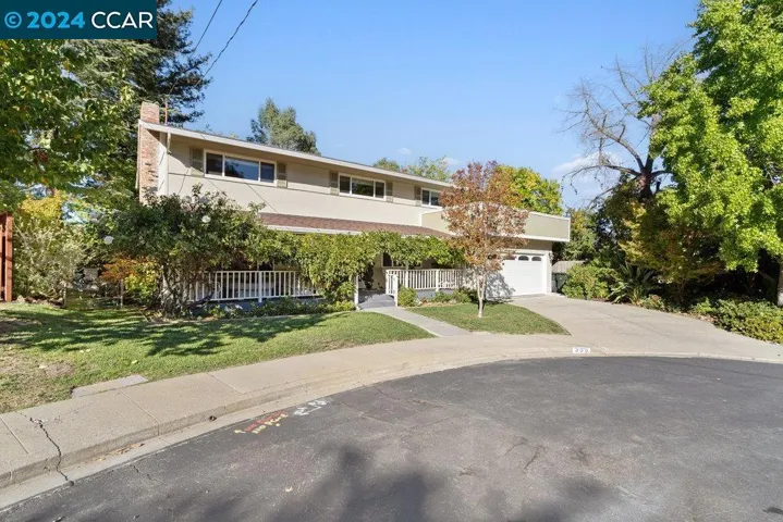 335 Pikes Ct, Martinez, California 94553-6220