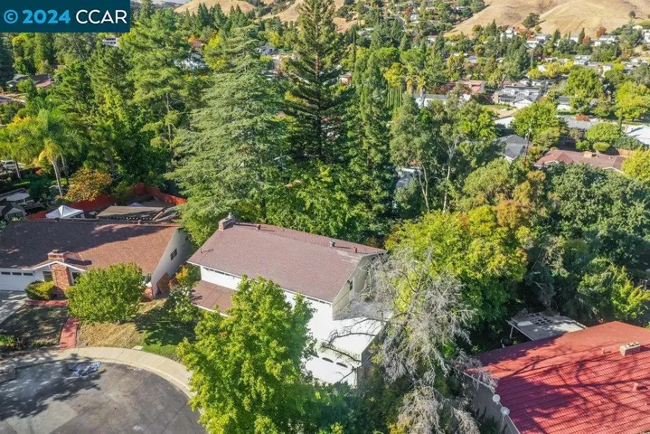335 Pikes Ct, Martinez, California 94553-6220