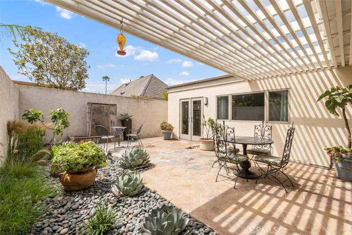 Large courtyard