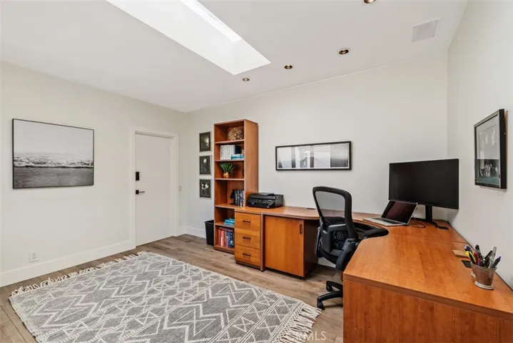Large Office
