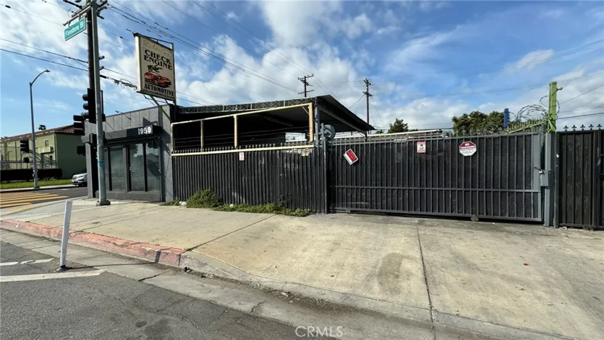 1959 Firestone Boulevard, Los Angeles, California 90001
