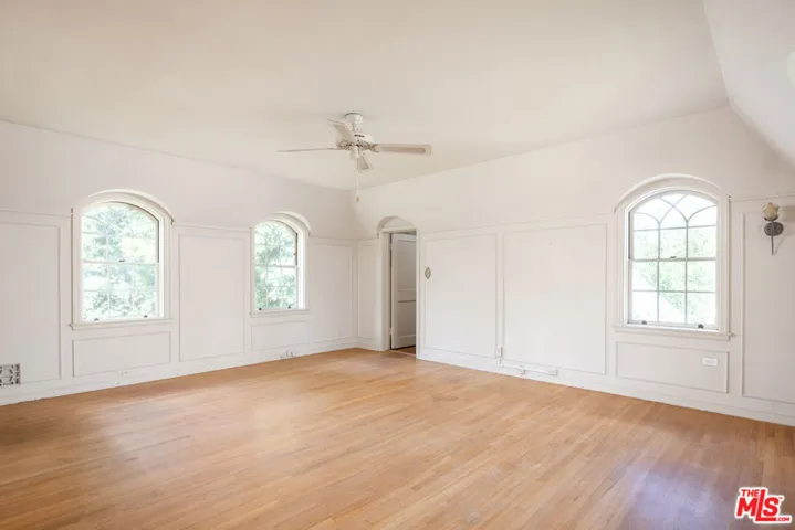601 Lorraine Boulevard, Los Angeles, California 90005