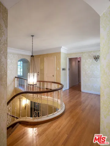601 Lorraine Boulevard, Los Angeles, California 90005