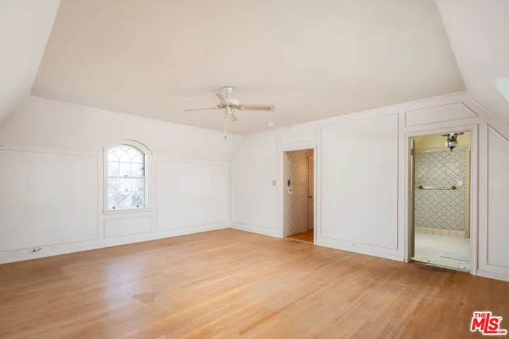 601 Lorraine Boulevard, Los Angeles, California 90005
