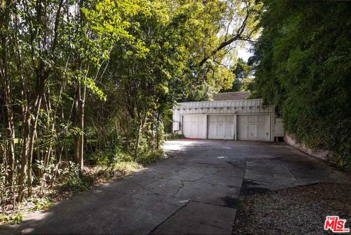 601 Lorraine Boulevard, Los Angeles, California 90005