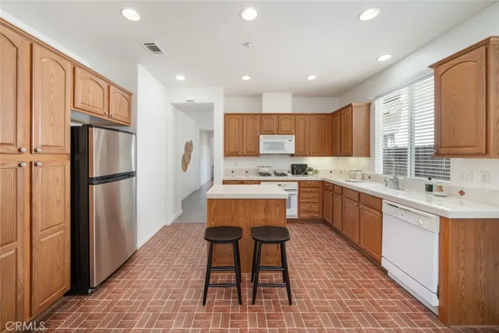 1696 Foreman Court, San Luis Obispo, California 93405