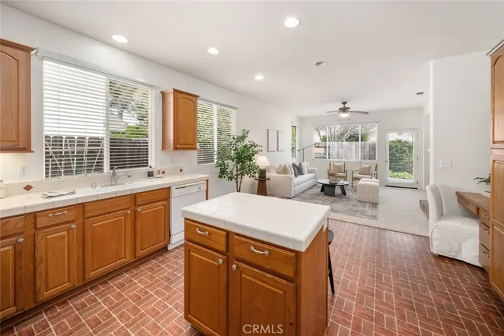 1696 Foreman Court, San Luis Obispo, California 93405