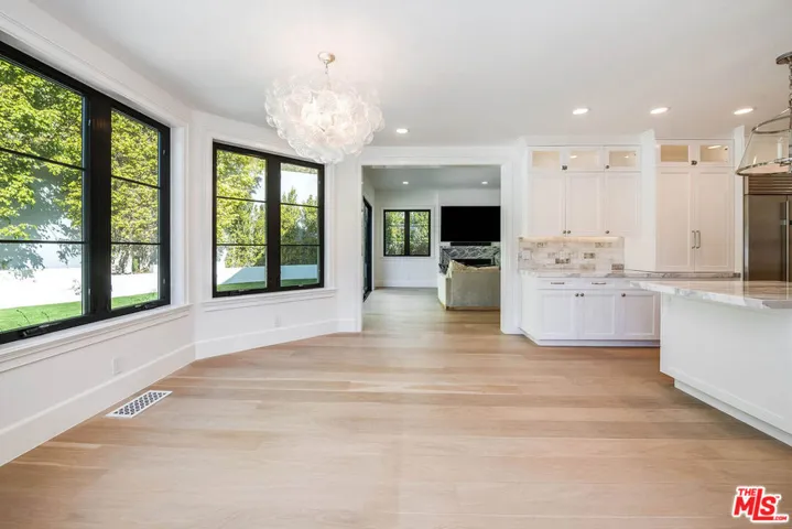1348 Marinette Road, Pacific Palisades, California 90272