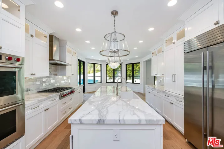 1348 Marinette Road, Pacific Palisades, California 90272