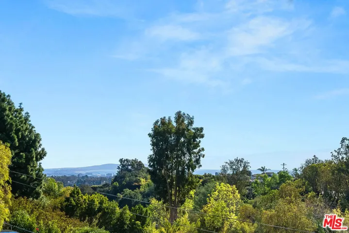 1348 Marinette Road, Pacific Palisades, California 90272