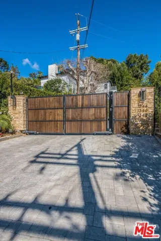 1348 Marinette Road, Pacific Palisades, California 90272