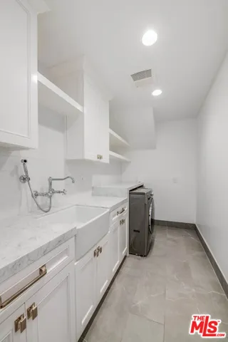 1348 Marinette Road, Pacific Palisades, California 90272