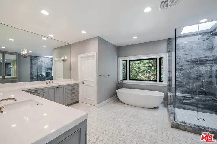 1348 Marinette Road, Pacific Palisades, California 90272