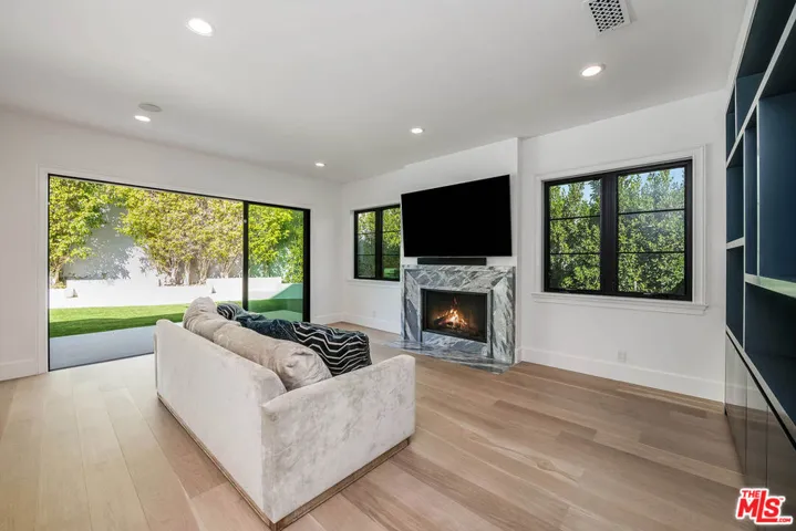 1348 Marinette Road, Pacific Palisades, California 90272