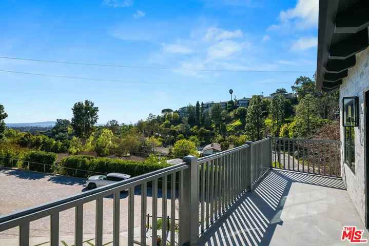 1348 Marinette Road, Pacific Palisades, California 90272