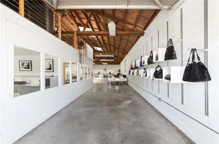 211 W Beach Avenue, Inglewood, California 90302