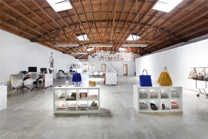 211 W Beach Avenue, Inglewood, California 90302