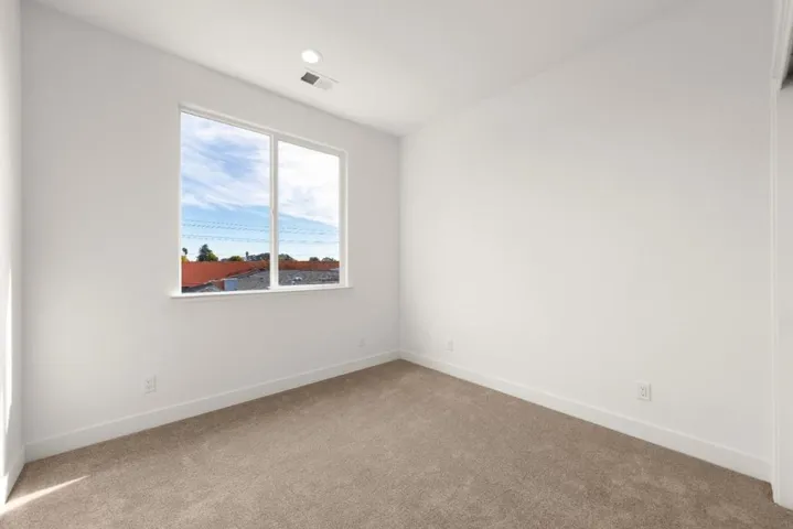 40th Avenue, Santa Cruz, California 95062