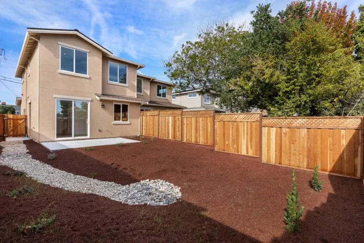40th Avenue, Santa Cruz, California 95062