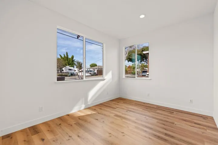 40th Avenue, Santa Cruz, California 95062