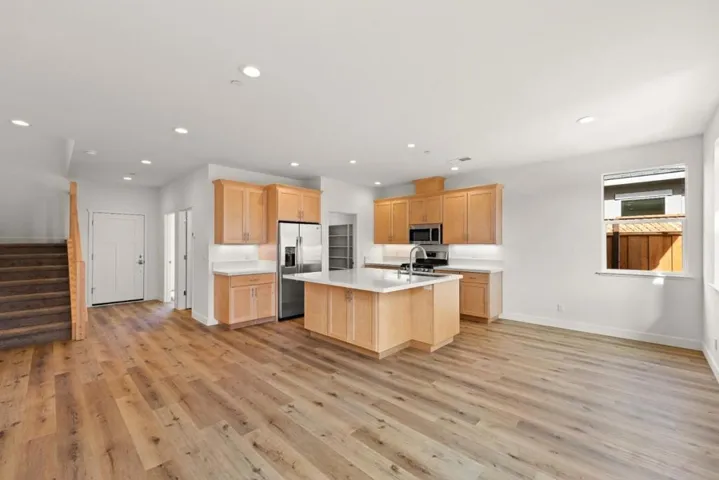 40th Avenue, Santa Cruz, California 95062