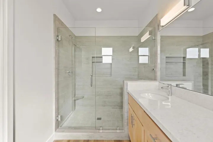 40th Avenue, Santa Cruz, California 95062